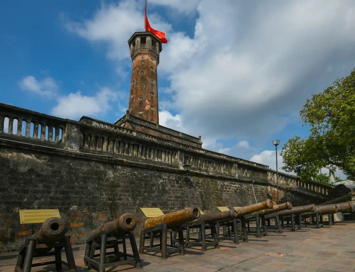 Cột Cờ Hà Nội 